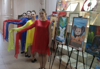 "Детские руки творят чудеса"