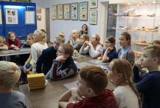 Занятие в Школе палеонтологии "Хочу знать"